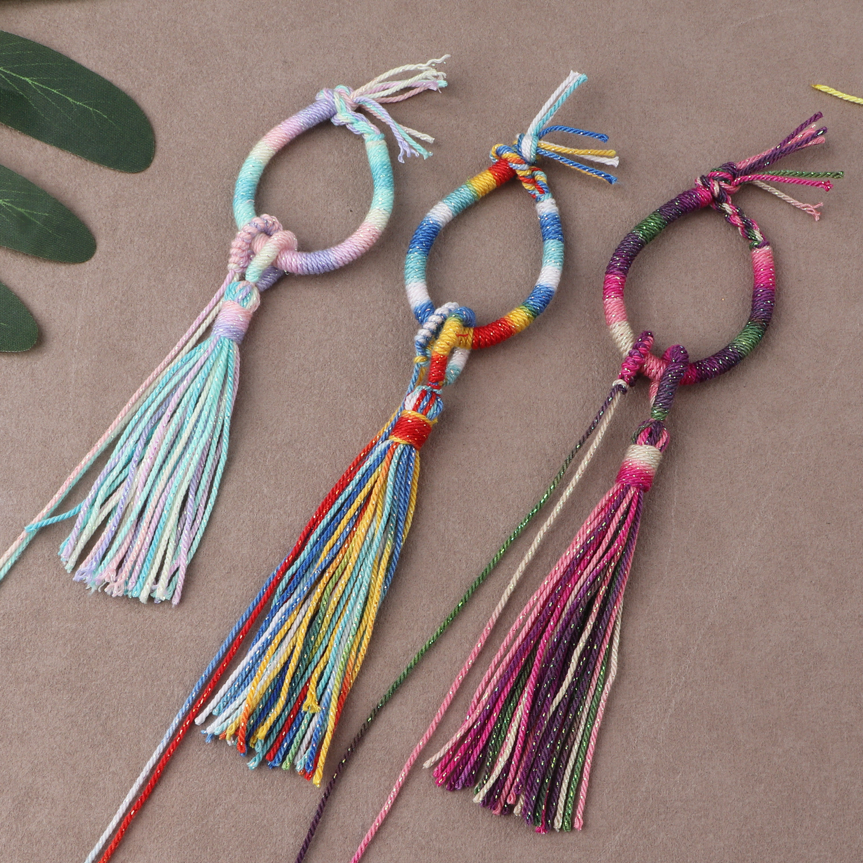 成品手工编织包挂绳钥匙扣吊坠绳百搭饰品藏式星空幻彩棉线手把件,饰品/流行首饰/时尚饰品新,其他DIY饰品配件,淘宝优惠券,粉丝福利购,淘宝优惠卷