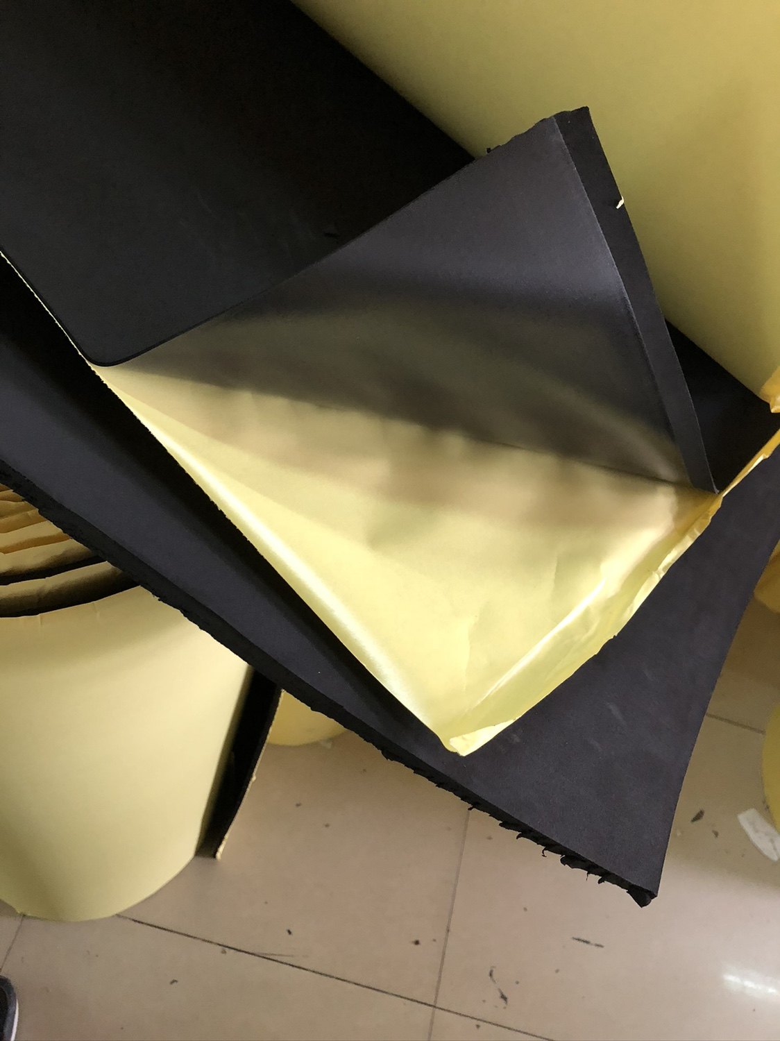 EVA黑色单面泡棉胶带材料汽车防震防潮不吸水无痕粘胶密封条包邮