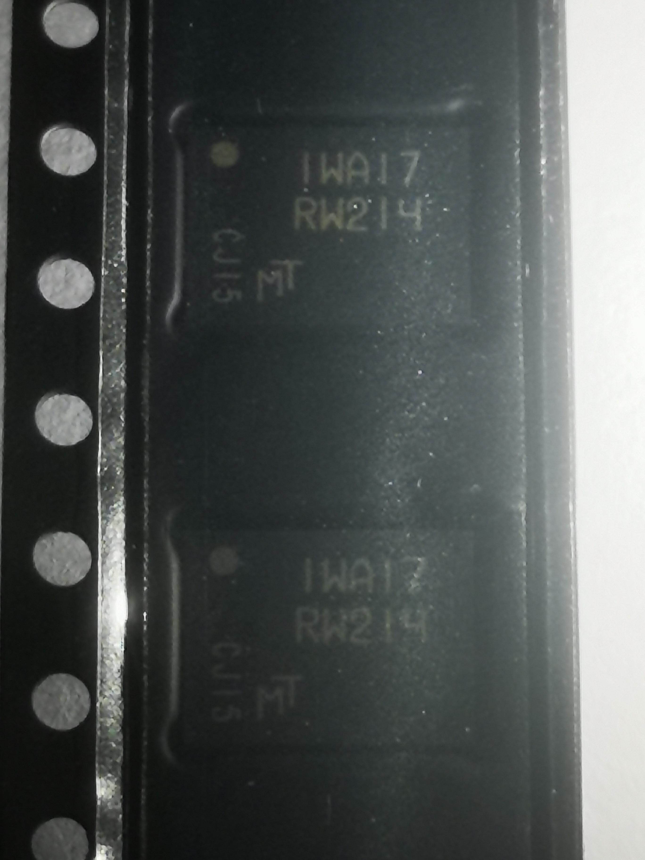 原装正品 MT25QU512ABB1EW9-0SIT 丝印RW214 封装WPDFN8 NOR闪存