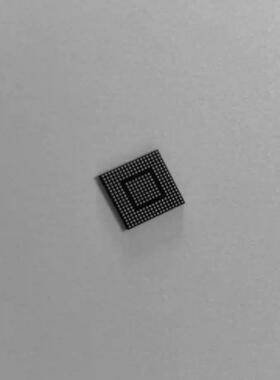 LT8711EH-C   QFN64P40_750x750x75 龙讯半导体