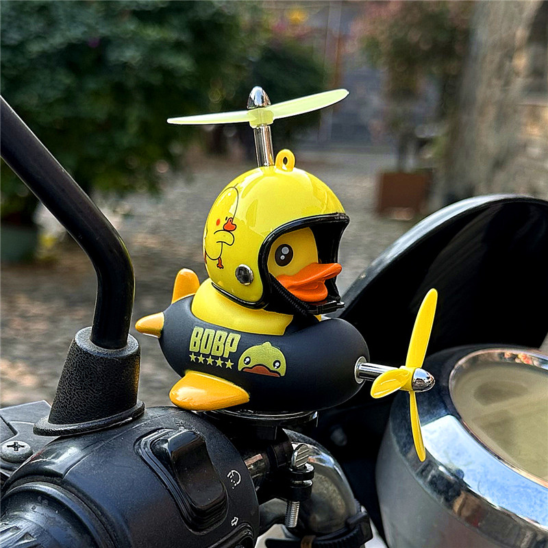 可爱小黄鸭潜水艇鸭摆件公仔自行机车电动摩托车电瓶车装饰品配件
