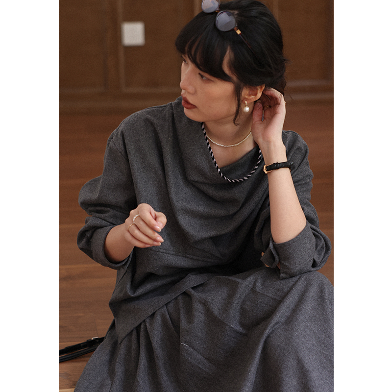 小众设计感荡领秋冬上衣