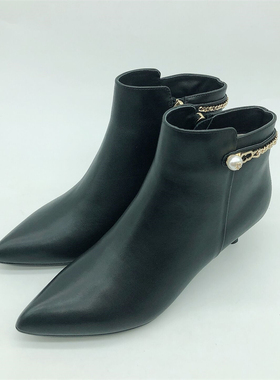 KISSCAT接吻猫2021秋冬正品细跟尖头牛皮链条女短靴子KA21707-10