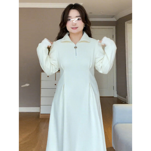 大码女装法式温柔风polo领加绒连衣裙女秋冬胖mm显瘦收腰卫衣裙子