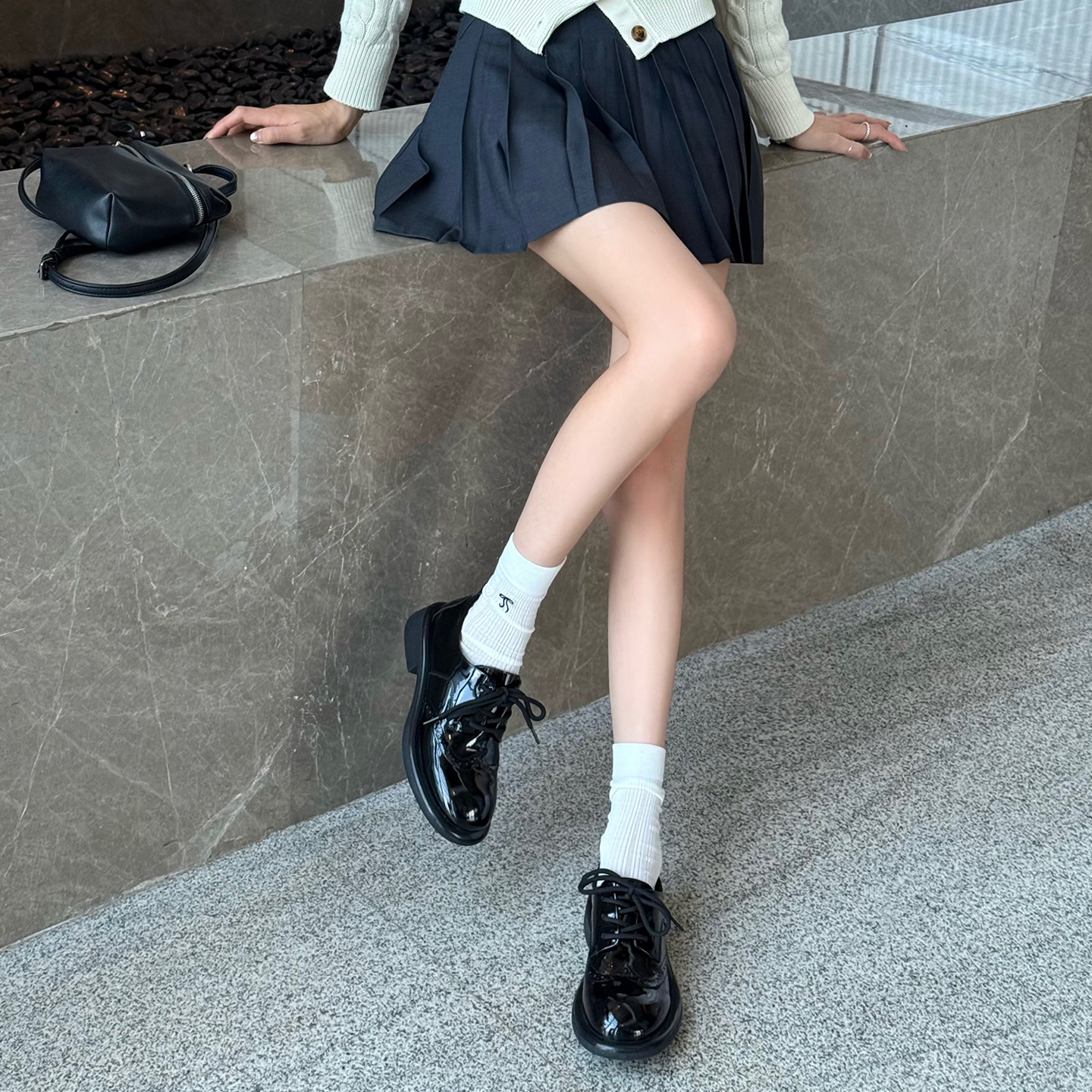 【小发喵】英伦风厚底增高小皮鞋学院风百搭休闲鞋软底单鞋乐福鞋