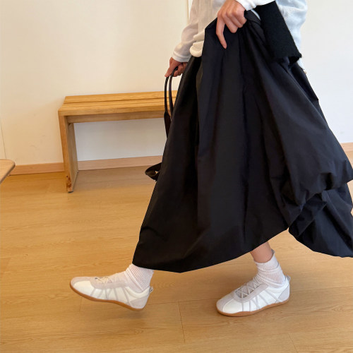 【小发喵】复古低跟交叉绑带德训鞋女百搭款休闲白色平底鞋女鞋