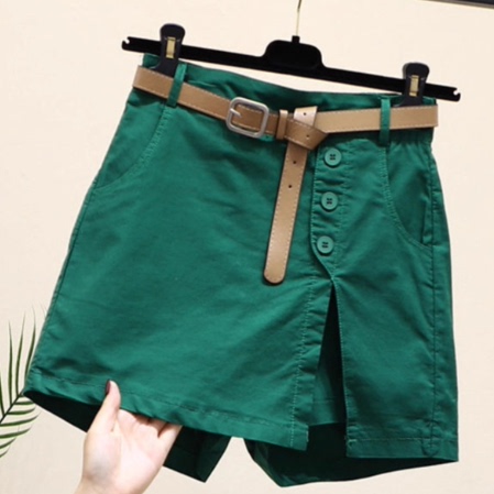 今年流行的爆款休闲短裤女秋冬韩版百搭时尚显瘦a字裤松紧腰裙裤