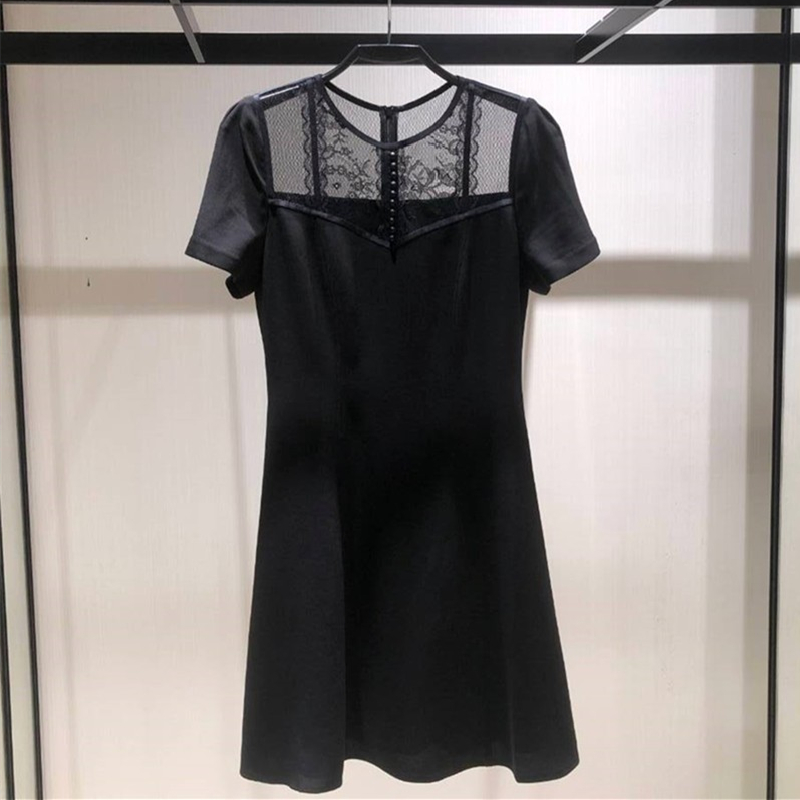 品哥弟新新款专柜女装2023夏季蕾丝拼接短袖连衣裙女黑色1500388