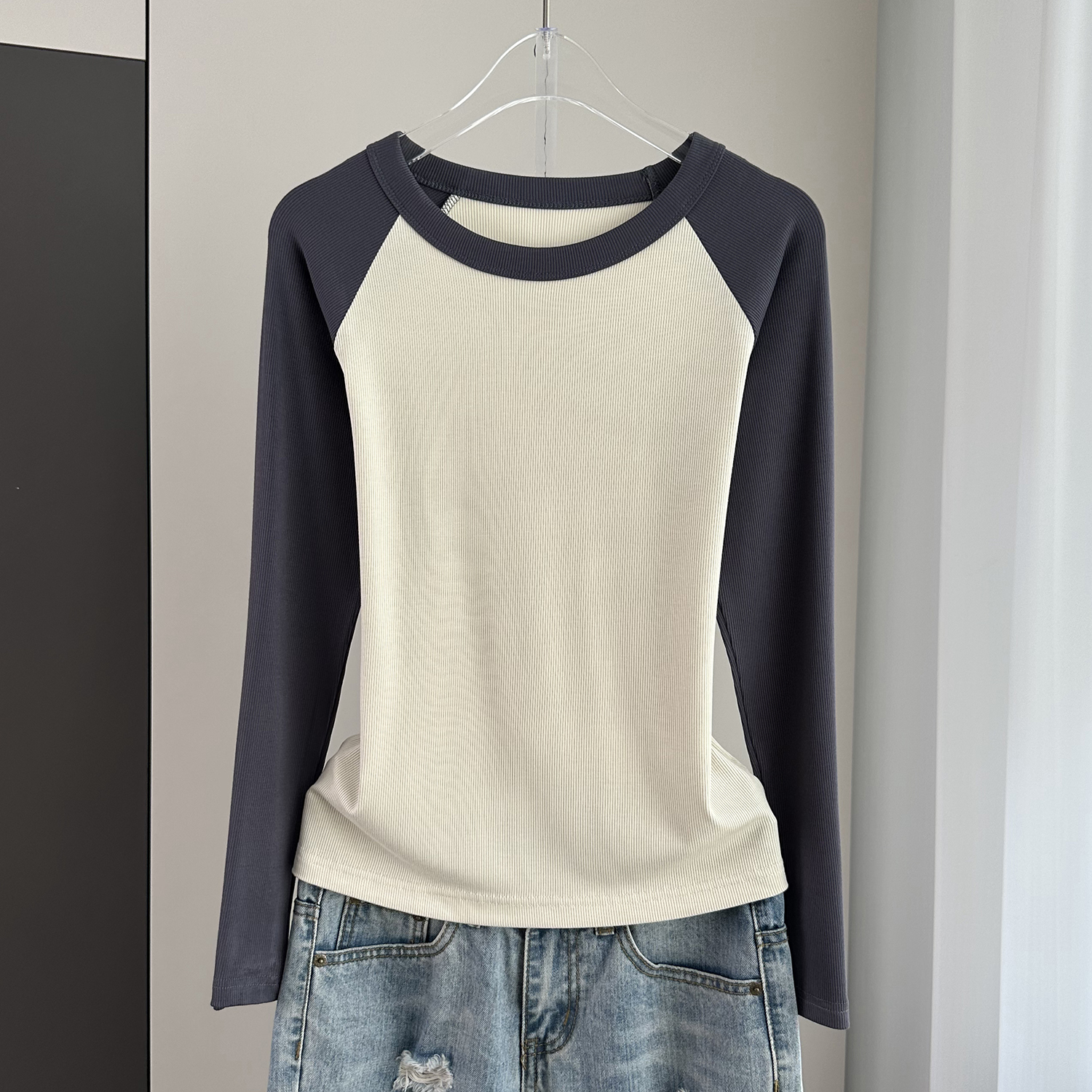 正肩长袖t恤女春秋季插肩袖