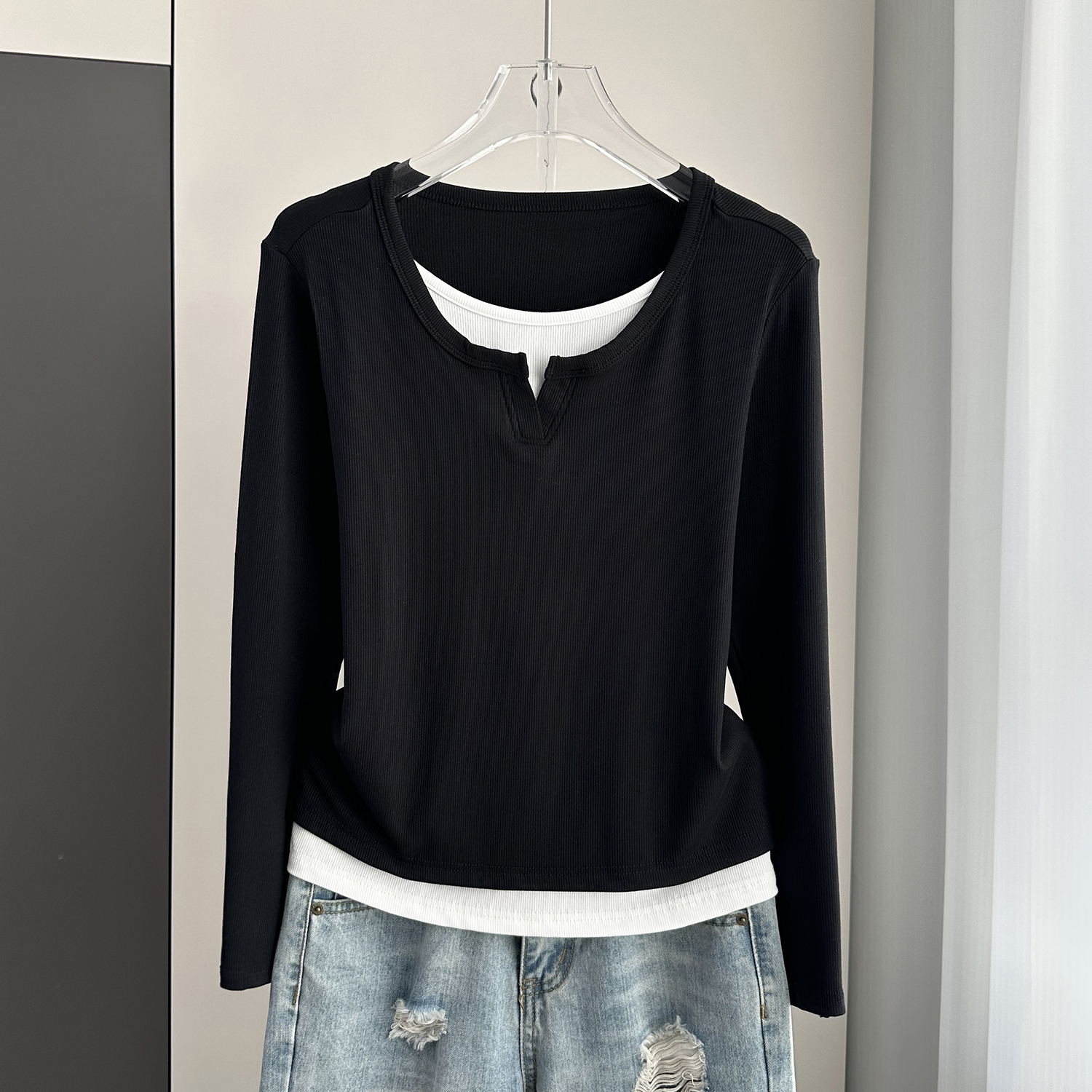 黑色显瘦大码假两件长袖T恤女