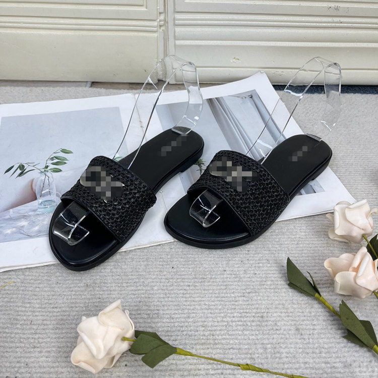 外贸原单女鞋新款时尚圆头纯色金属编织平底休闲日常一字拖鞋凉鞋