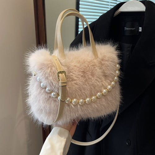 毛茸茸小方包秋冬质感女士斜挎包