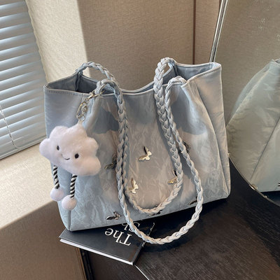 大容量通勤单肩包学生上课托特包