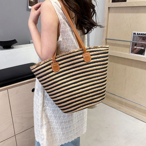 草编包女大容量菜篮子单肩水桶包