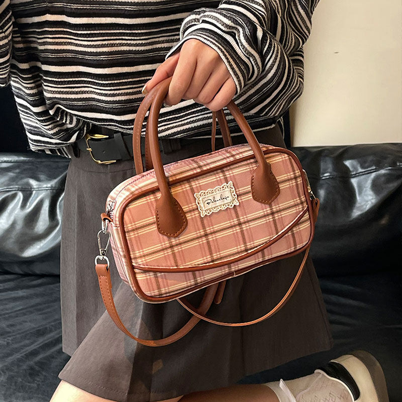 韩系复古格子手提包女士秋季2025新款潮时尚斜挎小方包百搭通勤包,箱包皮具/热销女包/男包,小方包,淘宝优惠券,粉丝福利购,淘宝优惠卷