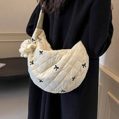 潮时尚 韩版 褶皱包包女2025新款 百搭泡泡包大容量饺子包斜挎通勤包
