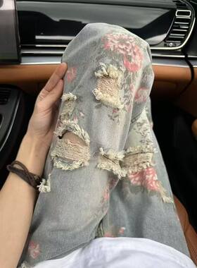 高街牡丹花设计破洞ins牛仔裤男款高街裤子大码胖子cleanfit长裤