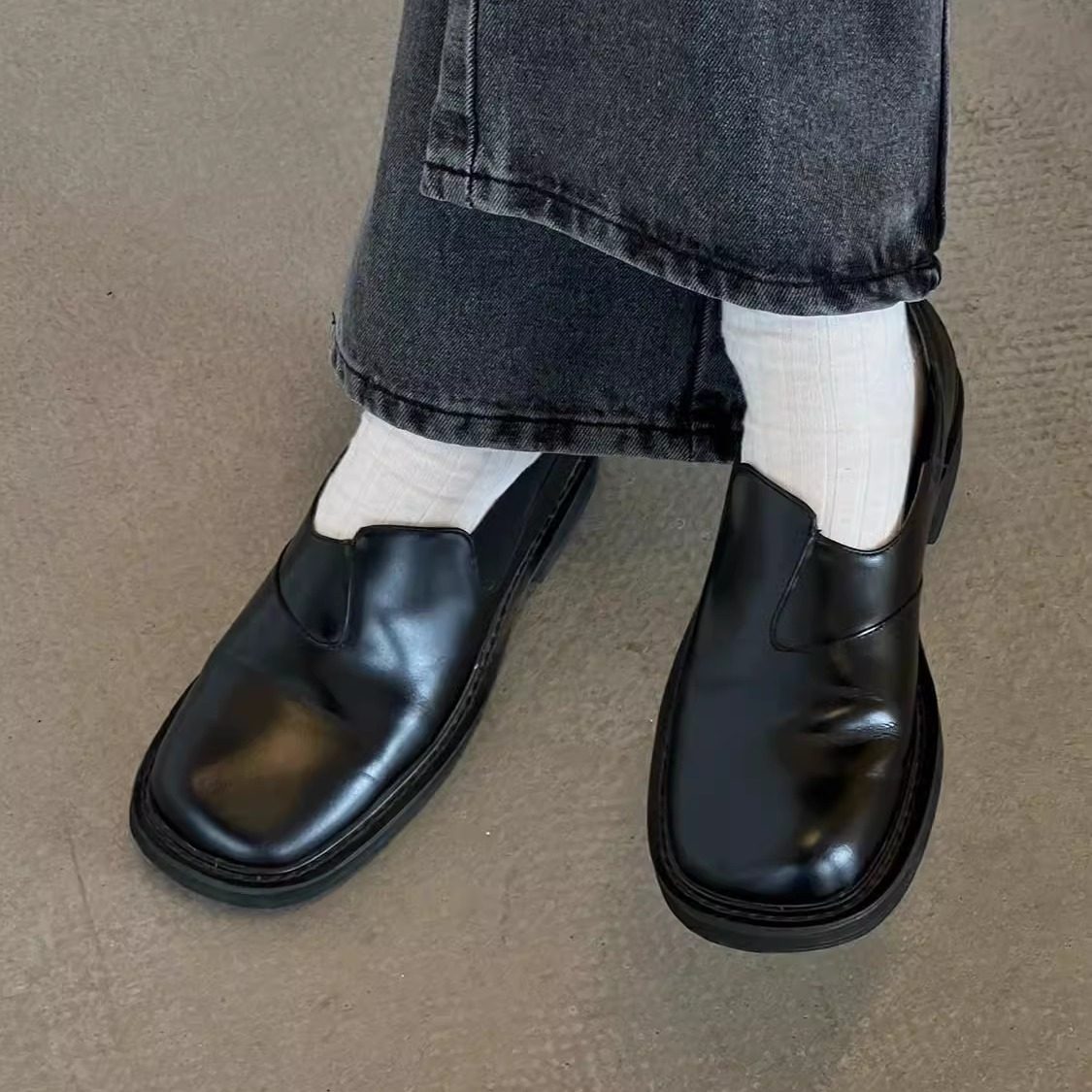 高低趾橡筋皮鞋潮男套脚德比鞋懒人皮鞋通勤上班开车舒适男鞋新款