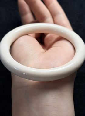 猛犸牙手镯-约9mm-多样性发货-YC东-A2619