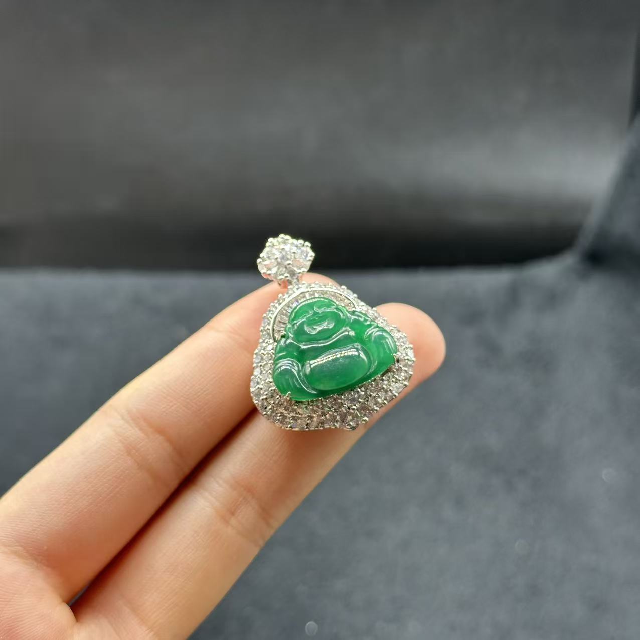 翡翠佛公吊坠-约35*27*12mm-多样性发货-ZP林-B886（电镀电色）