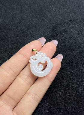 18K和田玉吊坠-约29×22×6mm-多样性发货-YSP金-A5282