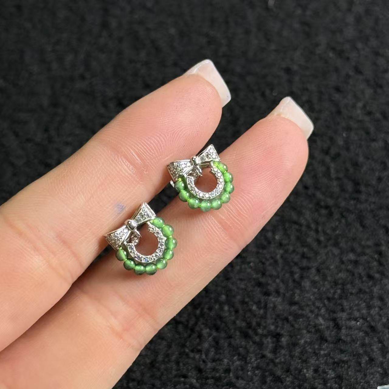 S925翡翠耳钉，多样性发货-L银，B8368,珠宝/钻石/翡翠,其他,淘宝优惠券,粉丝福利购,淘宝优惠卷