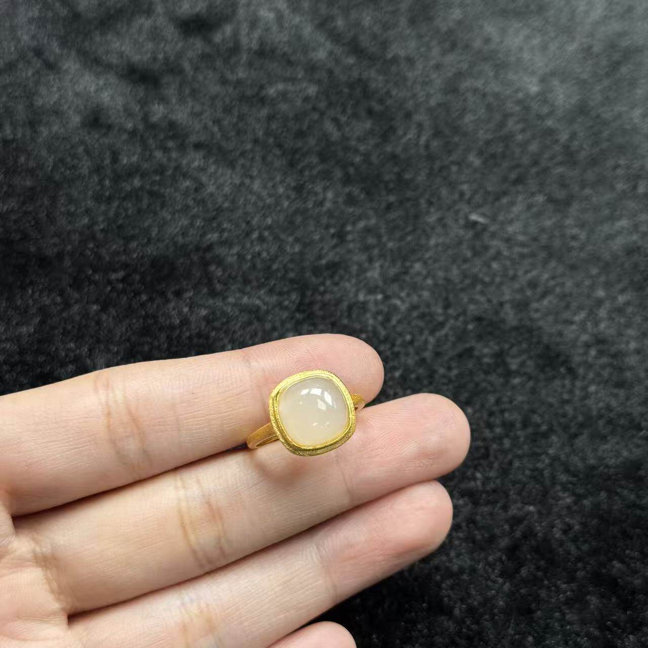 s925银和田玉戒指-约9*6mm-+多样性发货-Y欣B1330