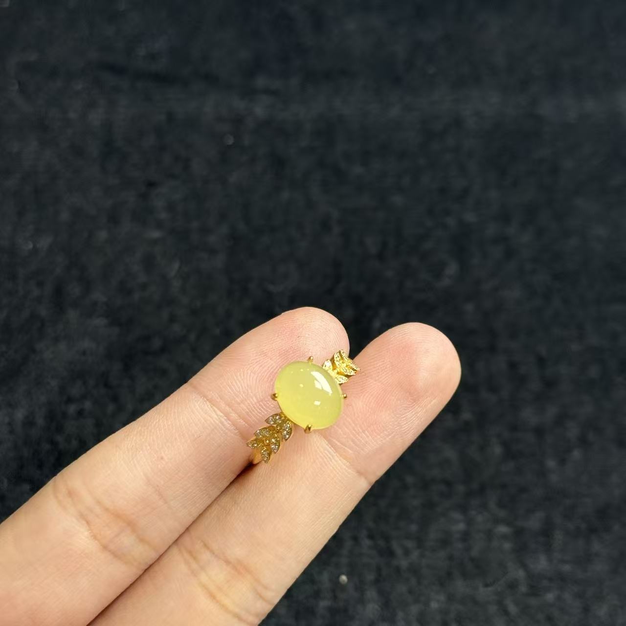 s925银和田玉戒指约10*8*6mm，多样性发货-YSP金，B4148