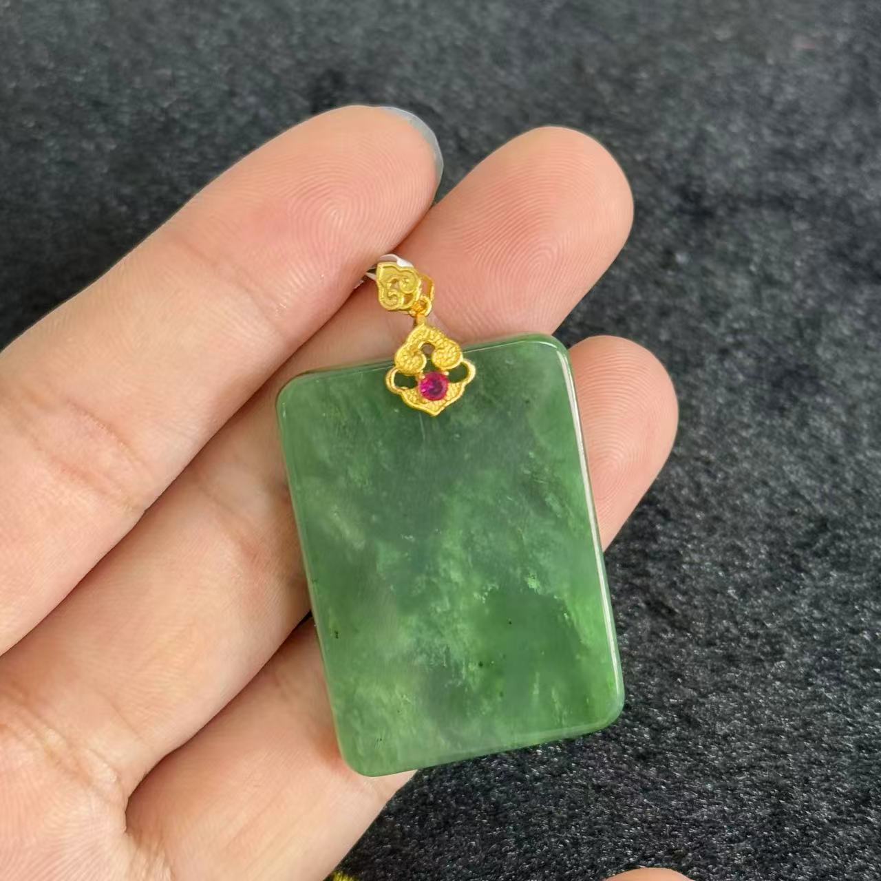 和田玉吊坠-约43*26*6mm-多样性发货-Y欣B1150