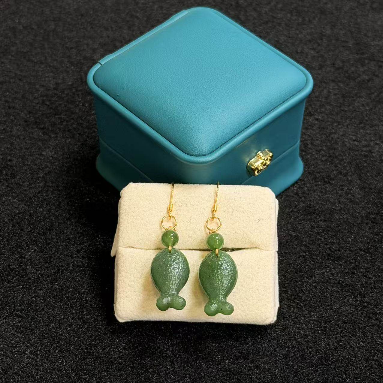 S925和田玉小鱼耳钩-约12*26mm-多样性发货-Y欣-A7165,珠宝/钻石/翡翠,其他,淘宝优惠券,粉丝福利购,淘宝优惠卷