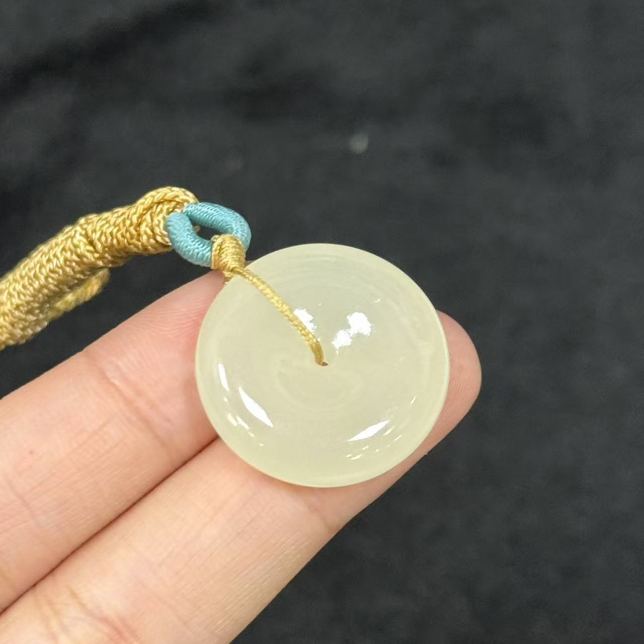 和田玉吊坠-约24*7mm-多样性发货-R豪，Y7944