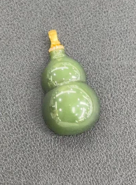 18k金和田玉葫芦吊坠-约40*22*11mm-多样性发货-H纵