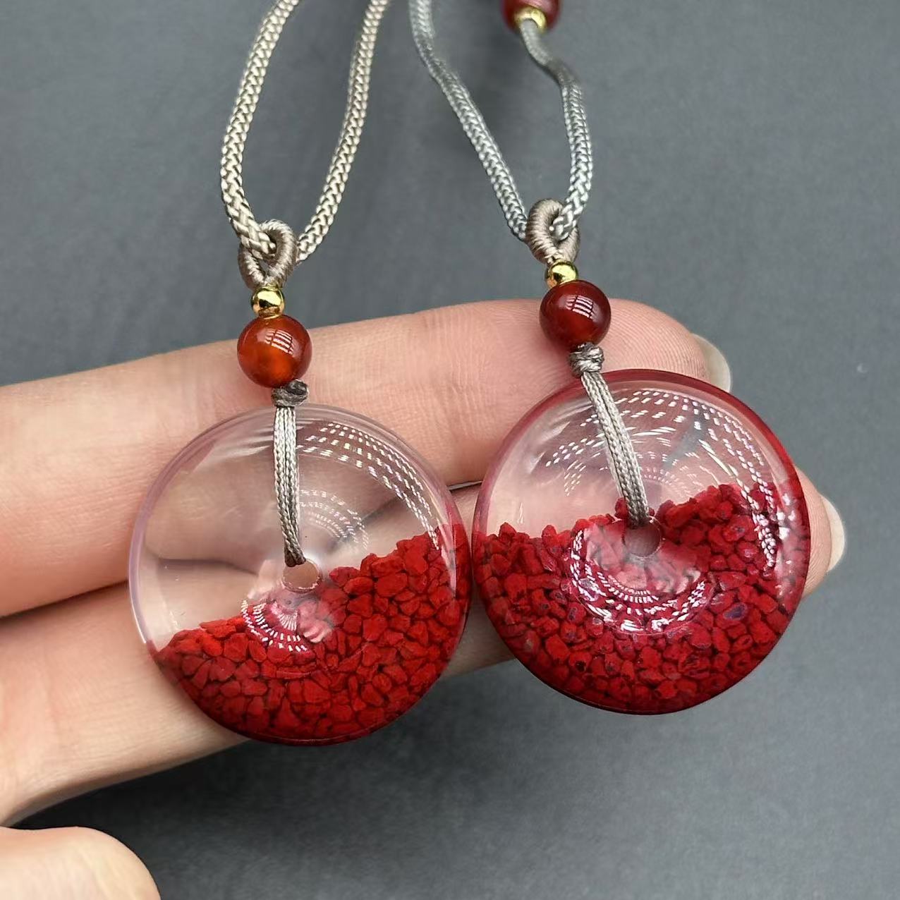 含辰砂工艺品朱砂平安扣吊坠-约28*28*5mm-多样性发货-Y七-Y1740