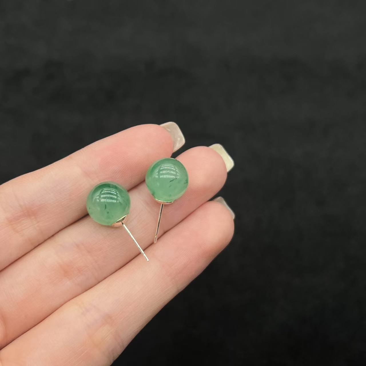 石英质玉S925独龙玉耳钉-约8mm-多样性发货-H纵-Y1257