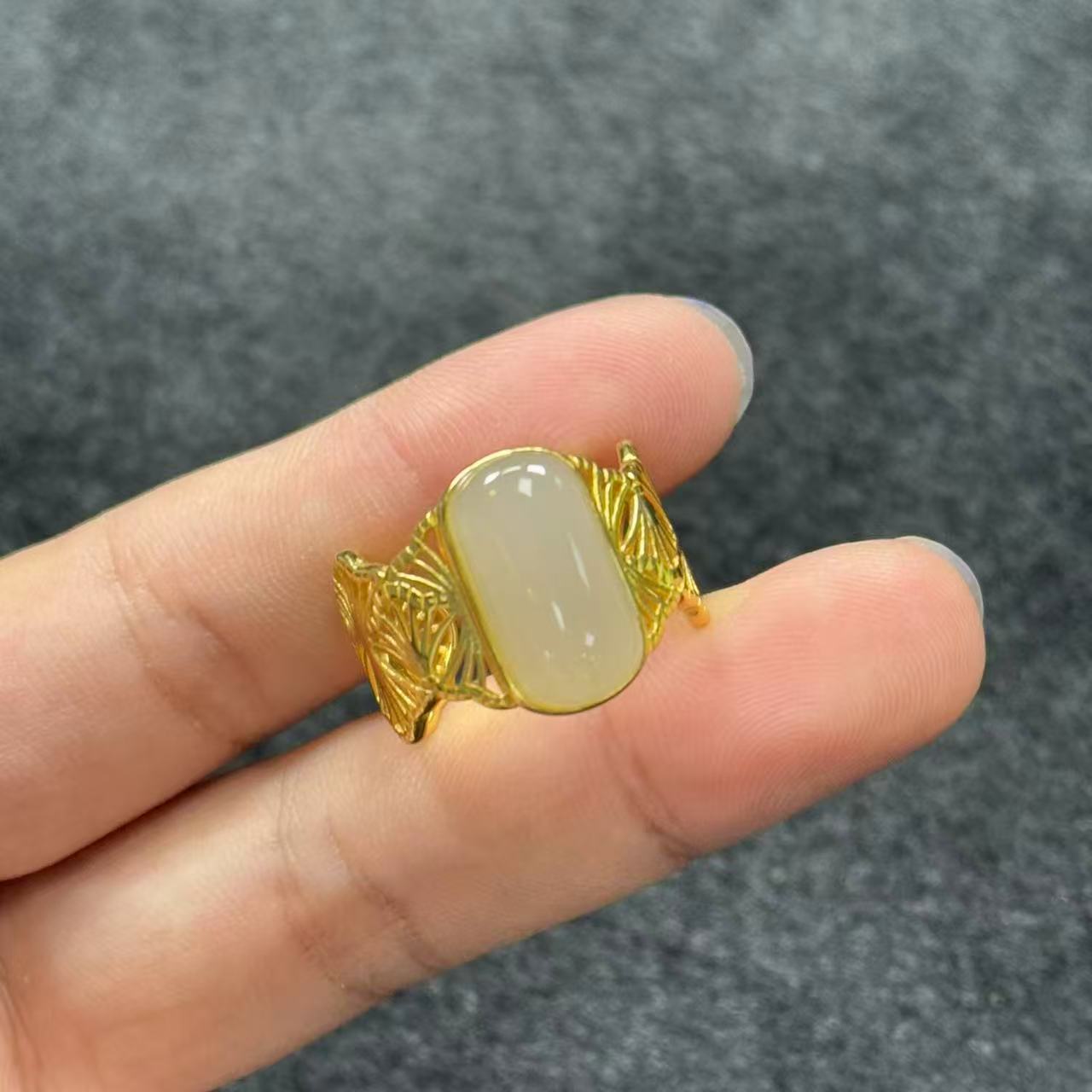 s925银和田玉戒指-约16*8mm-多样性发货-S晶B1094