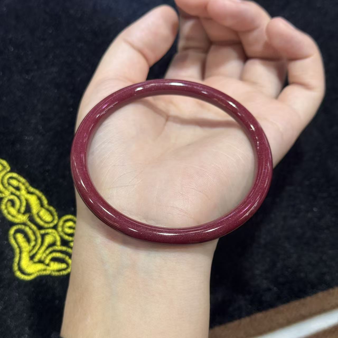 含辰砂工艺品朱砂圆条手镯-约6mm-多样性发货-D恒-A3852