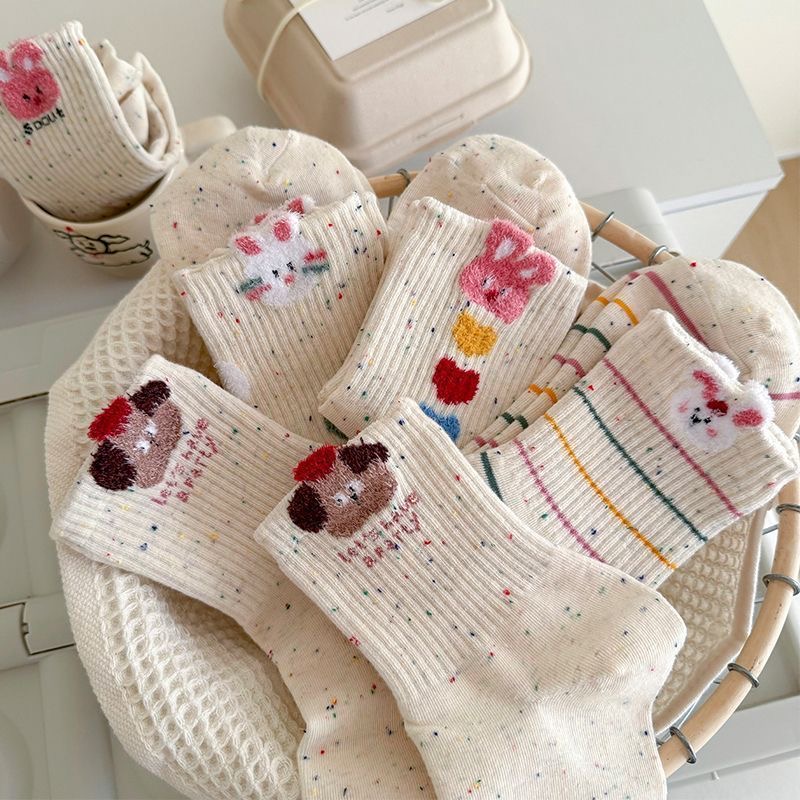 袜子女卡通中筒袜四季款小兔透气防臭ins潮百搭长袜可爱学院风