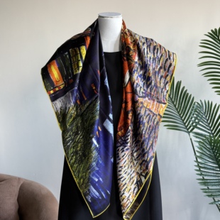 夜间 露天咖啡座105cm23姆米重榜真丝双面缎大方巾100桑蚕丝披肩