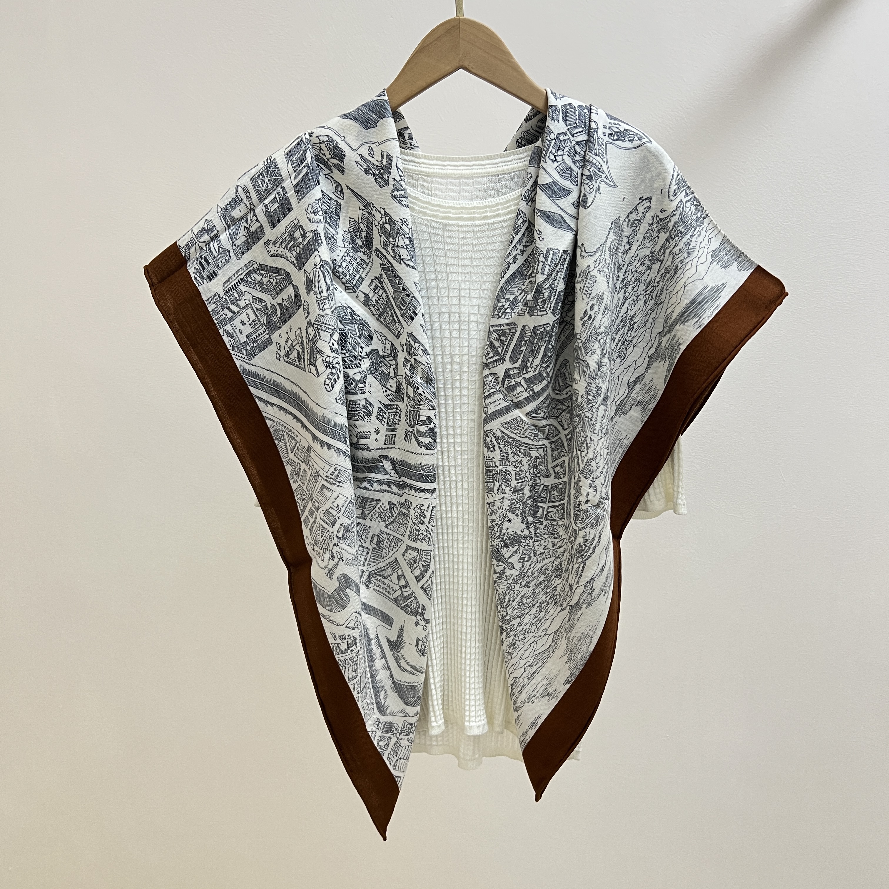 骏马之城丝毛大方巾140cm时尚围巾保暖百搭大披肩