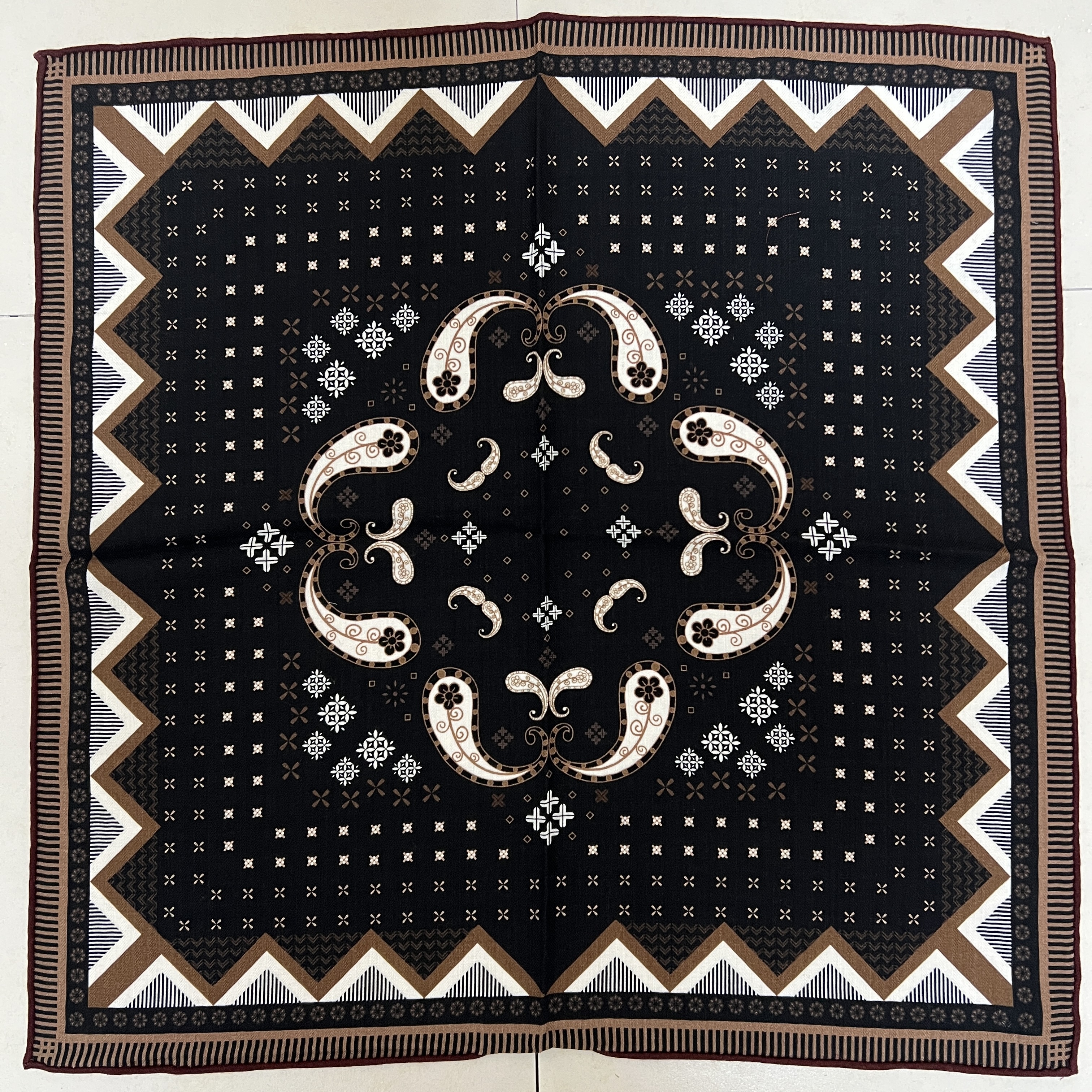 经典腰果100澳毛65cm中方巾秋冬季保暖护颈百搭小围巾