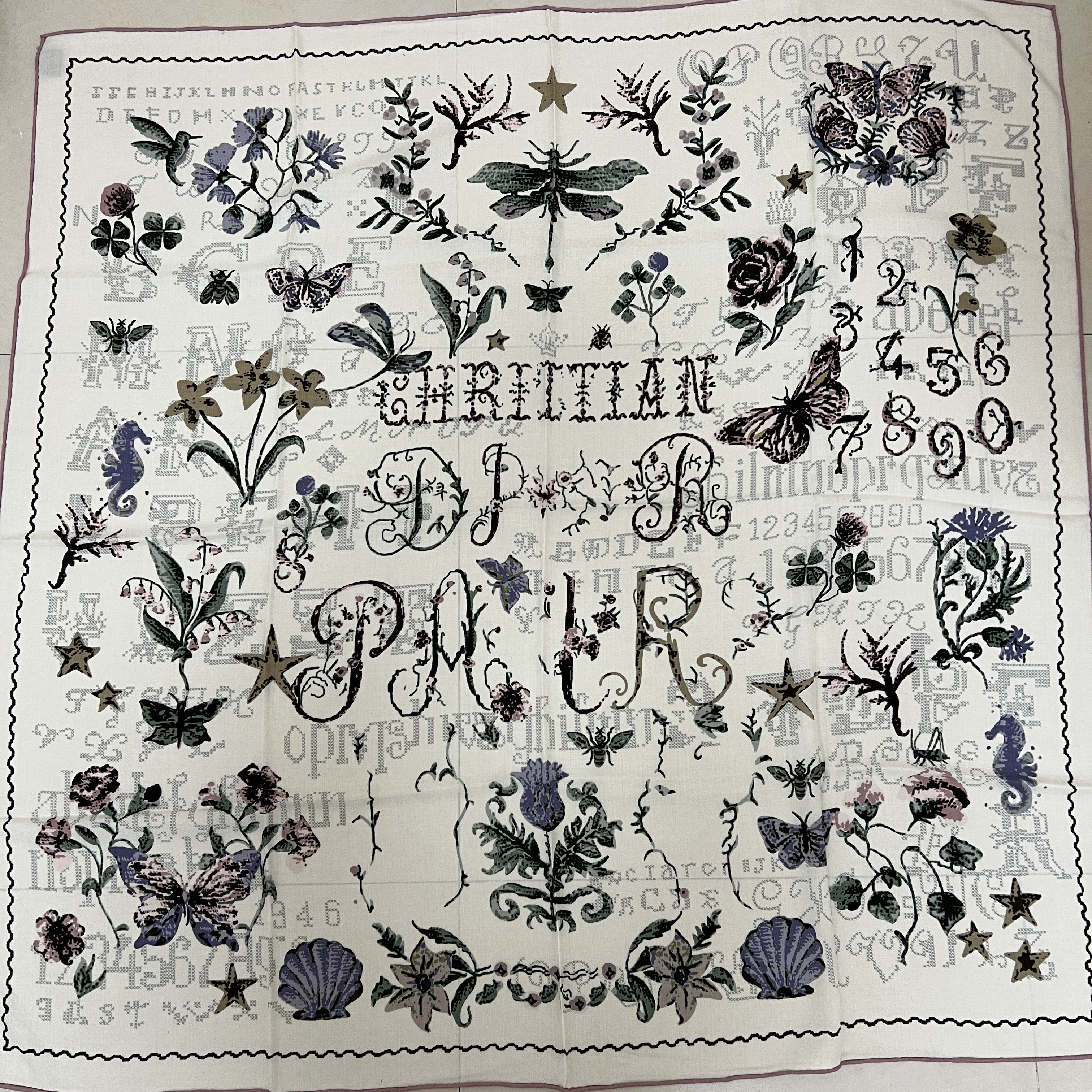 秘境花园丝毛大方巾140cm时尚围巾保暖百搭大披肩