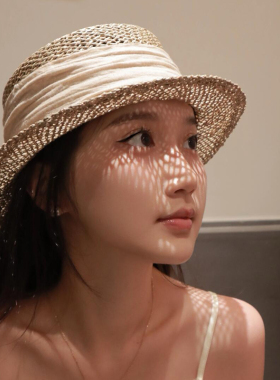 法式复古老钱风咸草编镂空平顶草帽女夏沙滩度假防晒遮阳帽子礼帽