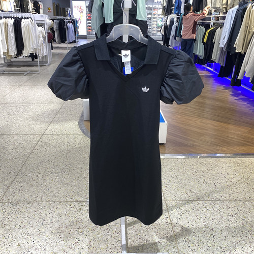 阿迪达斯三叶草泡泡袖运动连衣裙