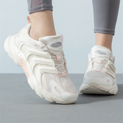 阿迪达斯女子缓震透气休闲跑步鞋