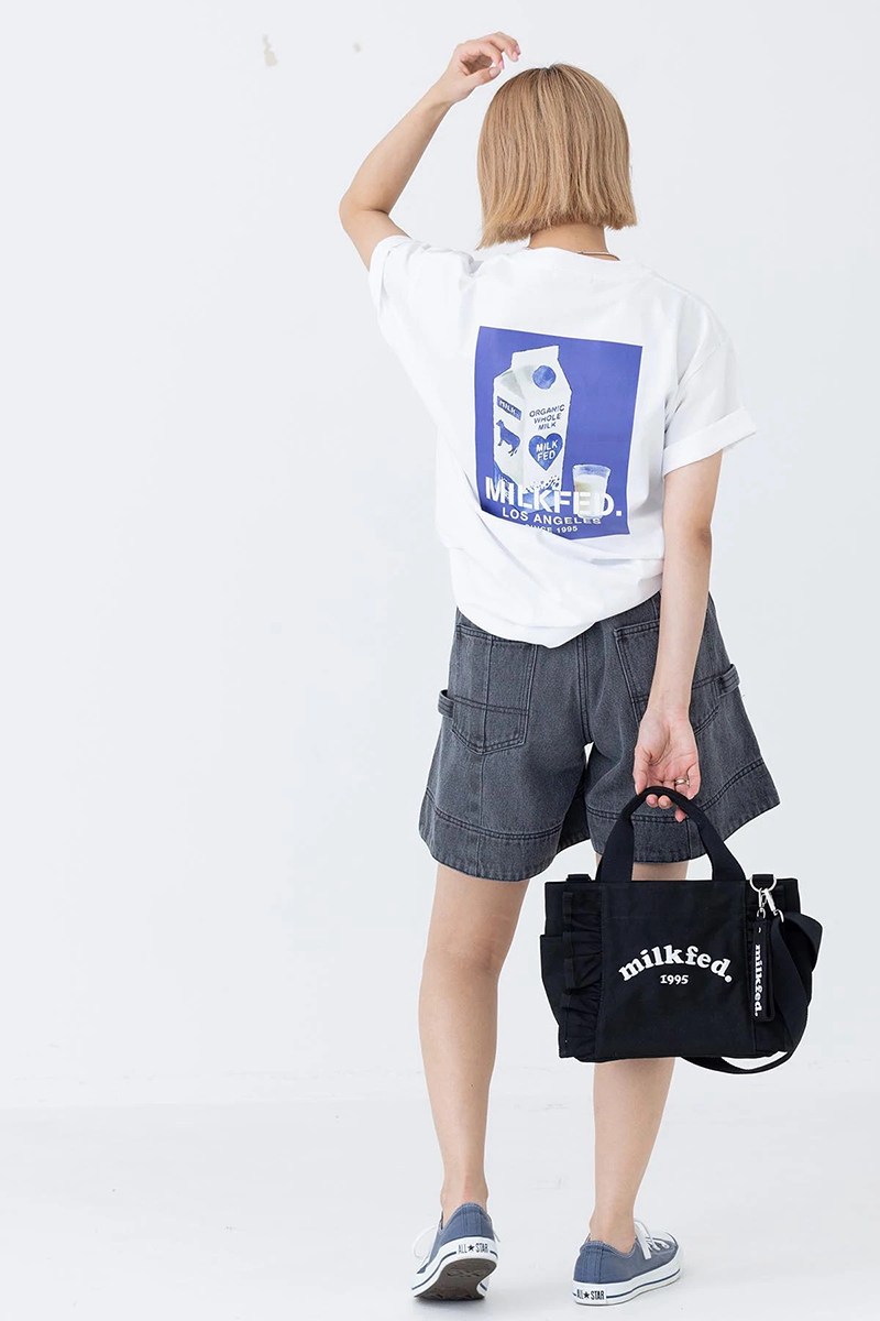 日系小众milk甜美可爱牛奶图案白色短袖t恤女ins潮圆领休闲夏季衫