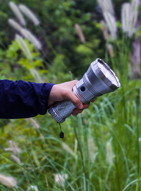 Haikelite HK90 SBT90大功率手电筒强光18000lm 2000米21700电筒