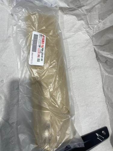 雅马哈yamaha原厂雅马哈TMAX530TMAX560电动风挡支架BBW-2833D-00