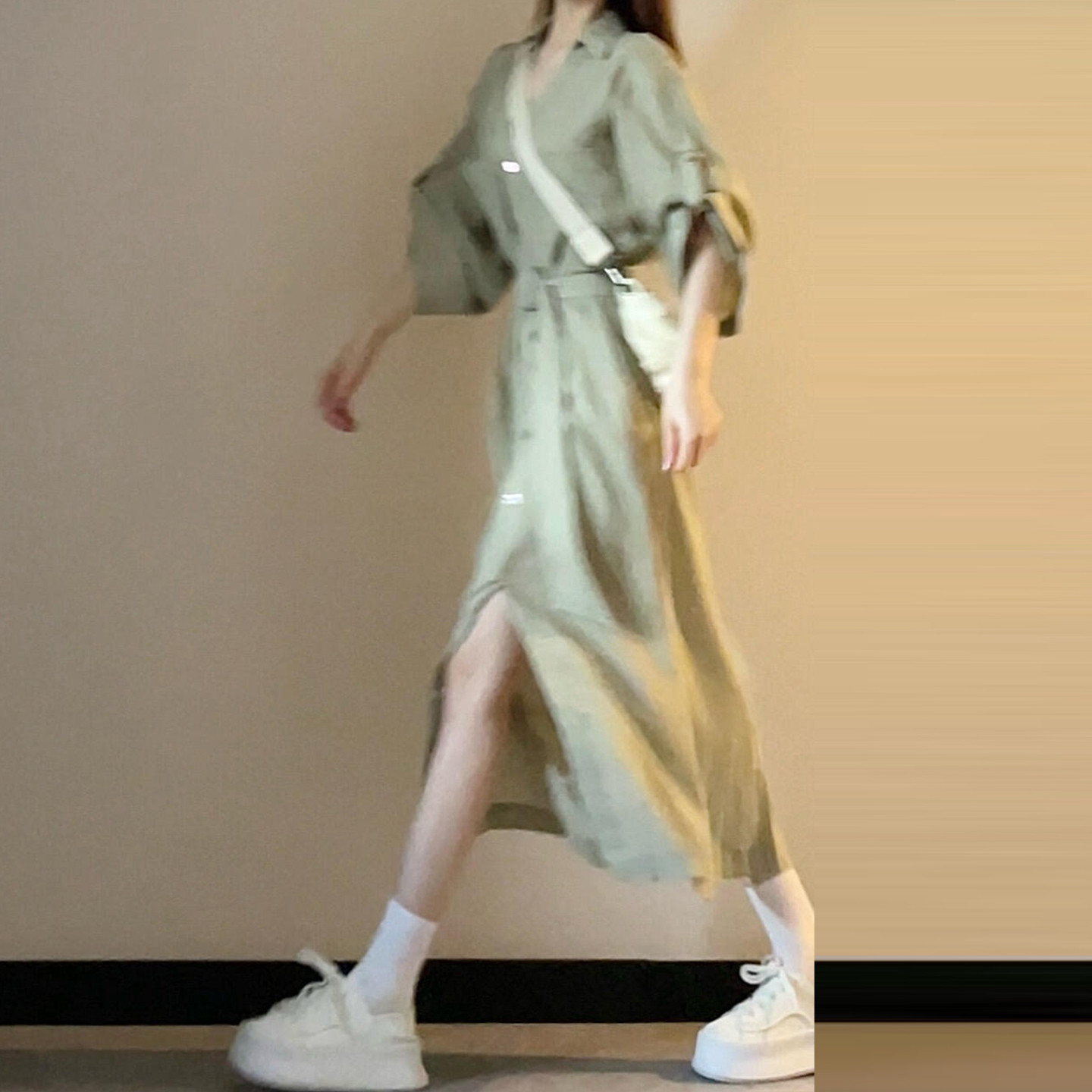 法式绝美绿色衬衫连衣裙子女夏季2026新爆款大方得体收腰显瘦长裙