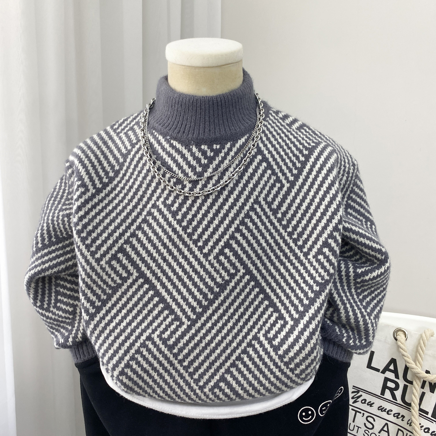 柔软男童毛衣中领秋冬百搭洋气