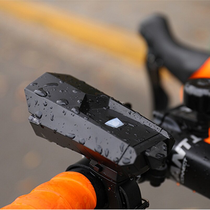 高亮度USB充电自行车灯   山地车前灯  夜间骑行装备四种照明模式